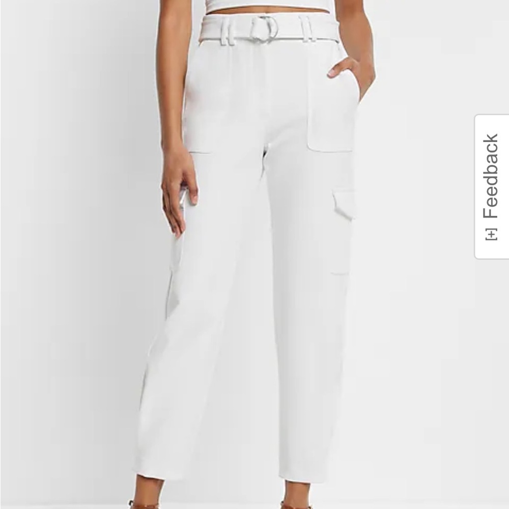NWT Express White Cropped Cargo Pants with Belt